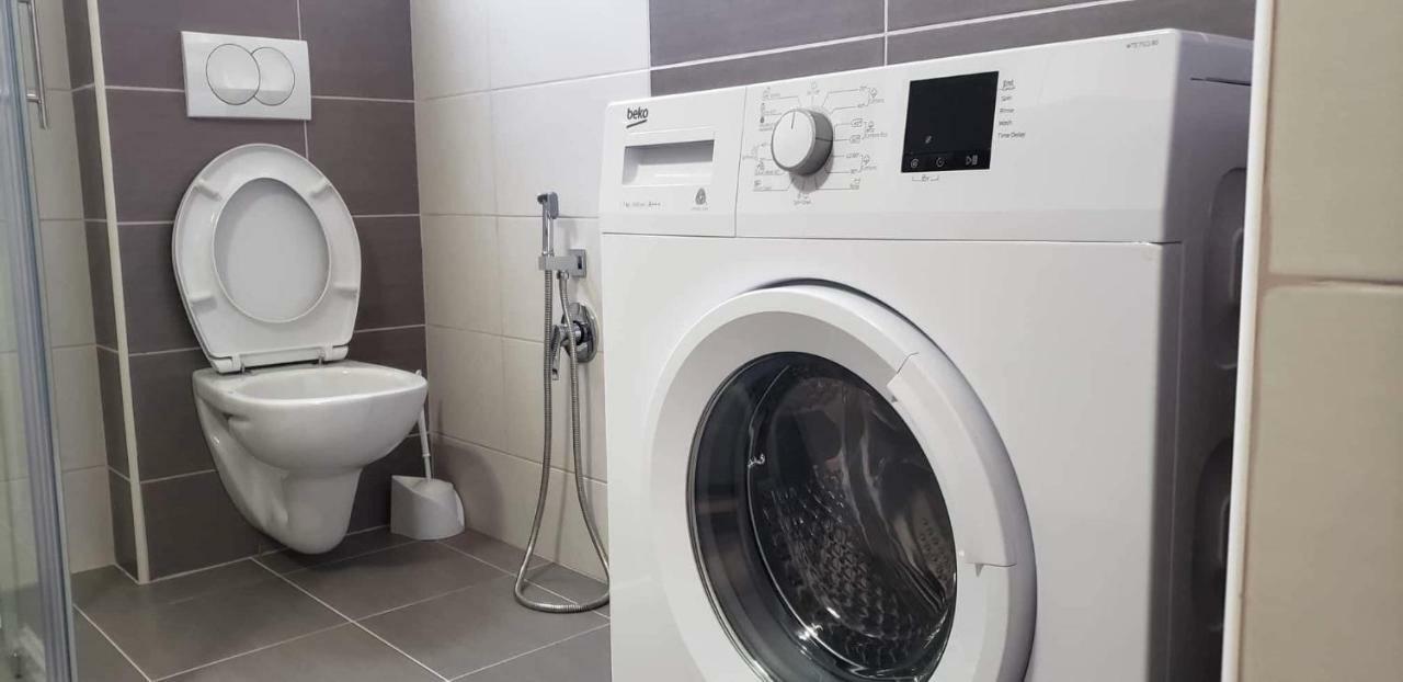 Apartmani Suncokreti - Sunflower Apartments Бар Экстерьер фото